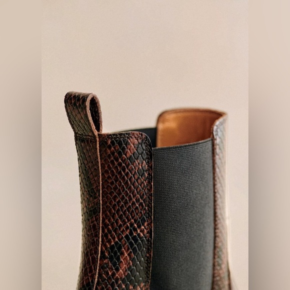 Sézane Lena Low Boots in Brown Phyton Print FR 39 / US 8 - Picture 3 of 7